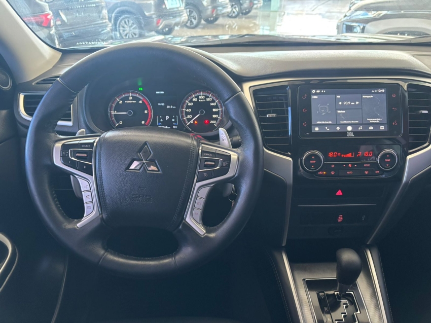 mitsubishi l200 triton 2.4 16v turbo diesel sport hpe cd 4p 4x4 automatico 2023