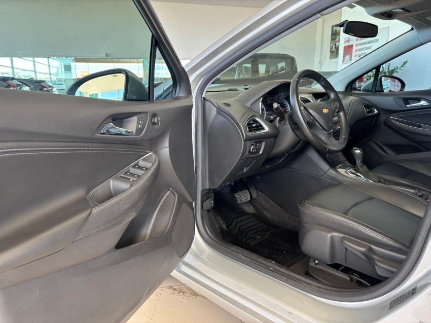 chevrolet cruze 1.4 turbo lt 16v flex 4p automatico 1.3 5p 2020