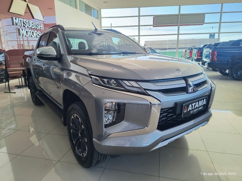 mitsubishi l200 triton 2.4 16v turbo diesel sport hpe cd 4p 4x4 automatico 2023 mitsubishi l200 triton 2.4 16v turbo diesel sport hpe cd 4p 4x4 automatico 2023
