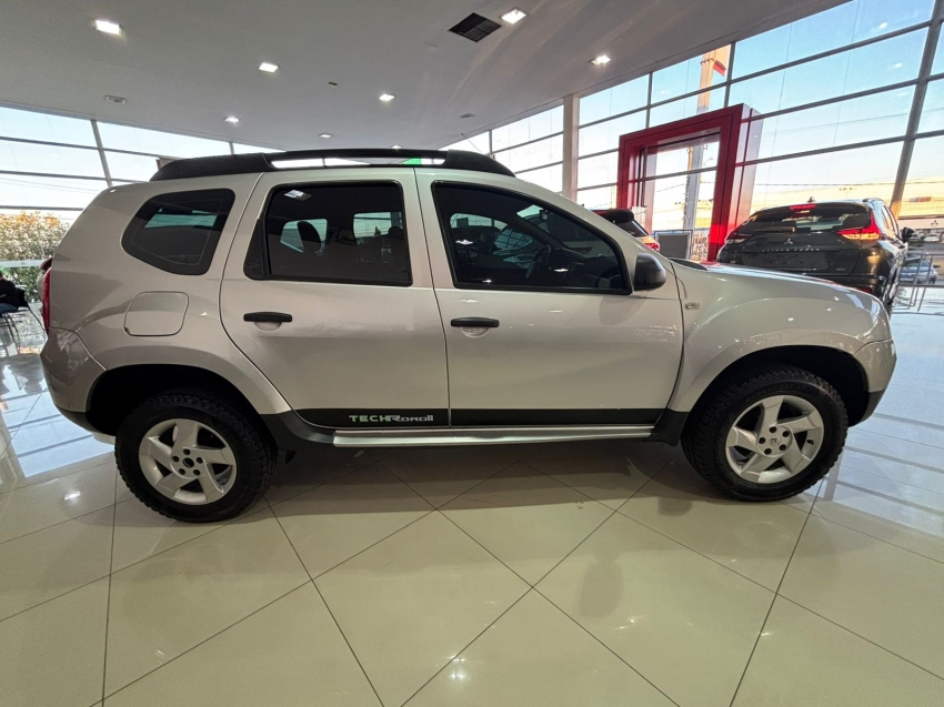 renault duster 1.6 expression 4x2 16v flex 4p manual 5p 2013