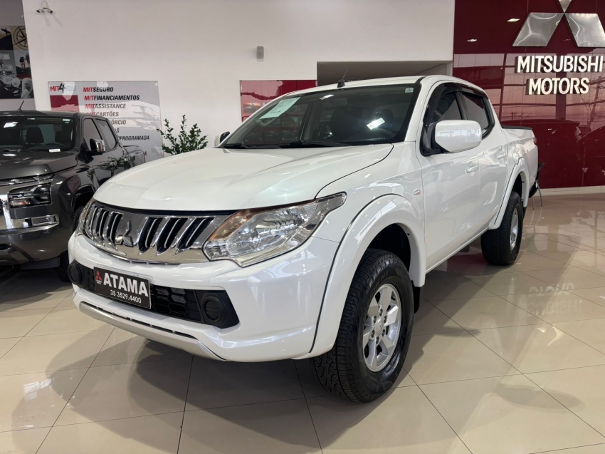 mitsubishi l200 triton 2.4 16v turbo diesel sport gls cd 4p 4x4 manual 2018