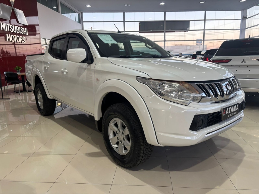 mitsubishi l200 triton 2.4 16v turbo diesel sport gls cd 4p 4x4 manual 2018 mitsubishi l200 triton 2.4 16v turbo diesel sport gls cd 4p 4x4 manual 2018