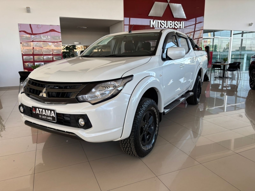 mitsubishi l200 triton 2.4 16v turbo diesel sport gls cd 4p 4x4 automatico 2018