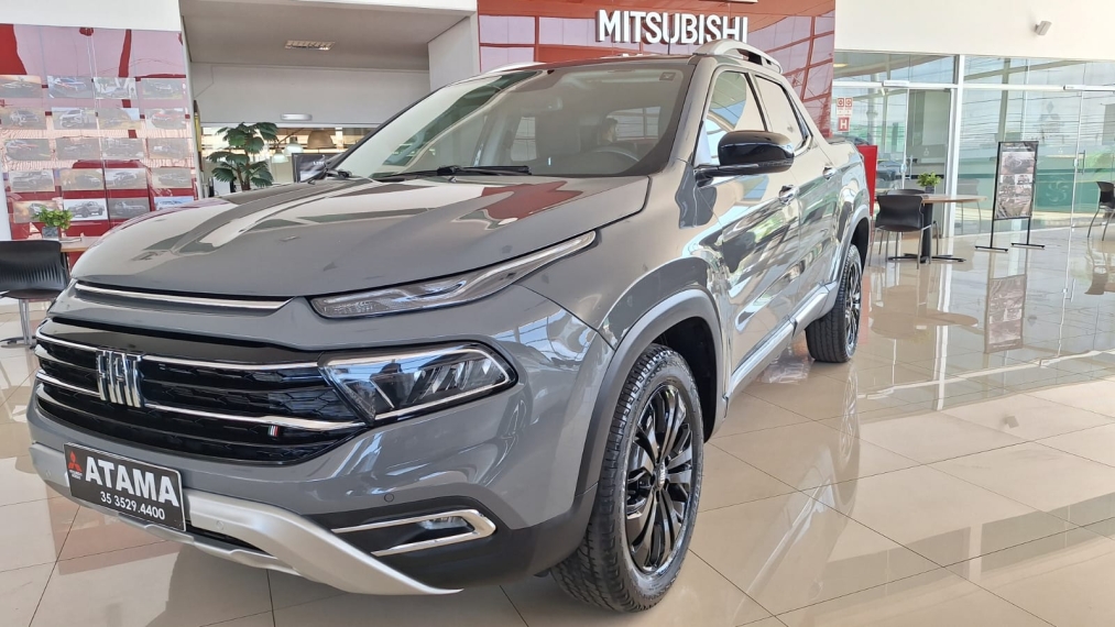 fiat toro 2.0 16v turbo diesel volcano 4wd at9 1.9 4p automatico 2023