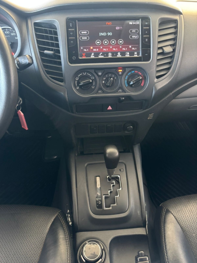 mitsubishi l200 triton 2.4 16v turbo diesel sport gls cd 4p 4x4 automatico 2018