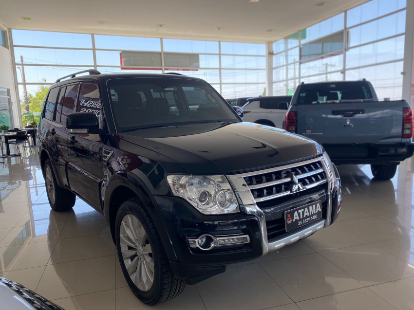 mitsubishi pajero full 3.2 hpe 4x4 16v turbo intercooler diesel 4p automatico 2016 mitsubishi pajero full 3.2 hpe 4x4 16v turbo intercooler diesel 4p automatico 2016