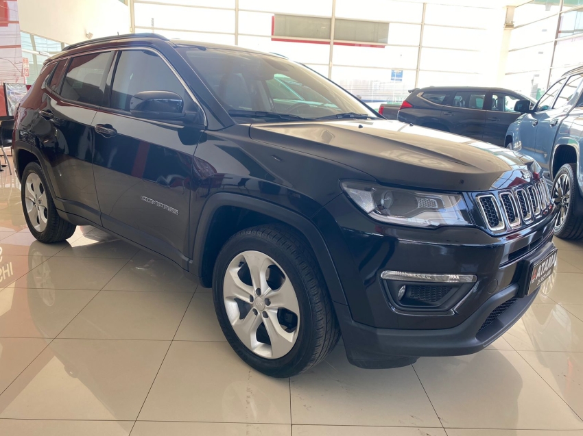 jeep compass 2.0 16v flex longitude automatico 4p 2018 jeep compass 2.0 16v flex longitude automatico 4p 2018