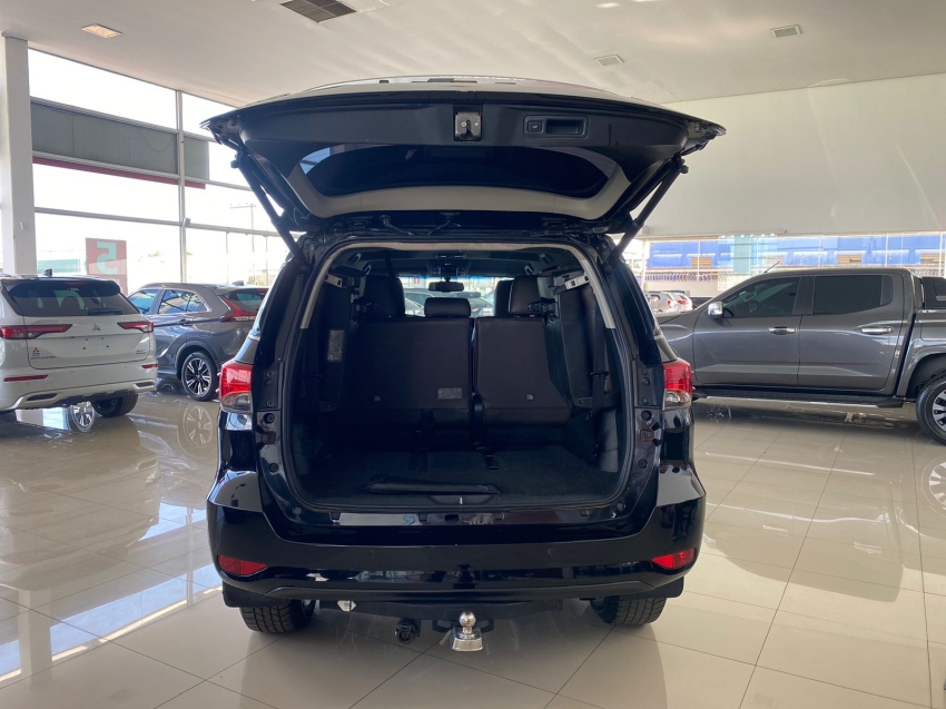 toyota hilux sw4 2.8 srx 4x4 7 lugares 16v turbo intercooler diesel 4p automatico 2019
