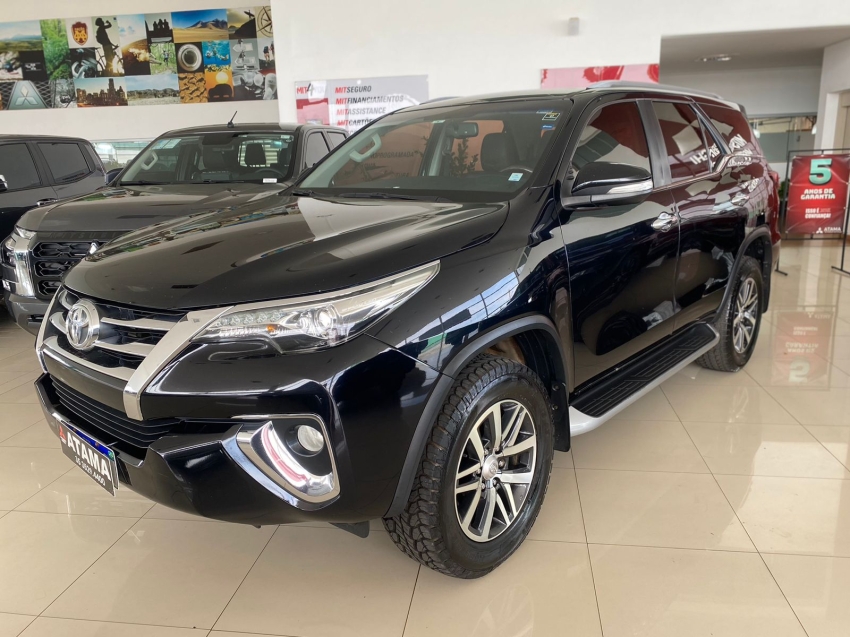 toyota hilux sw4 2.8 srx 4x4 16v turbo intercooler diesel 4p automatico 20174