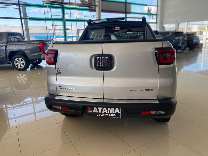 fiat toro 2.0 16v turbo diesel freedom 4wd at9 4p automatico 20193