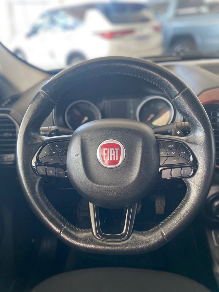 fiat toro 2.0 16v turbo diesel freedom 4wd at9 4p automatico 20199