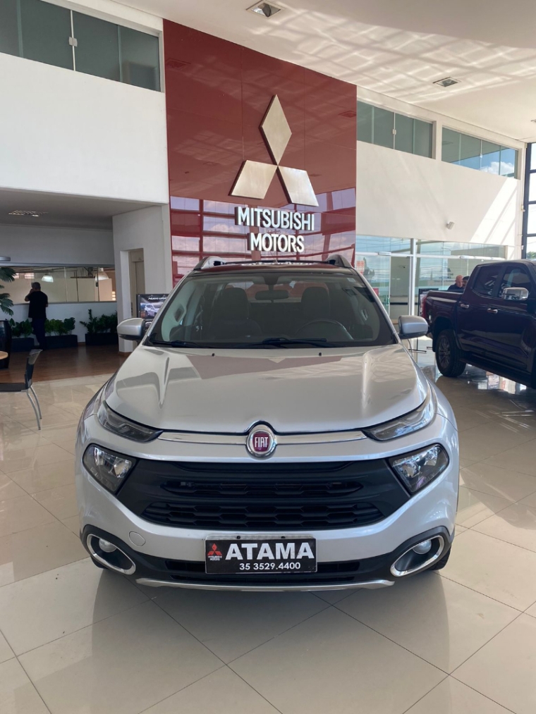 fiat toro 2.0 16v turbo diesel freedom 4wd at9 4p automatico 20192