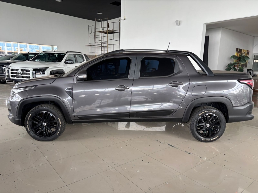 fiat strada 1.3 firefly flex volcano cd cvt 4p automatico 20243