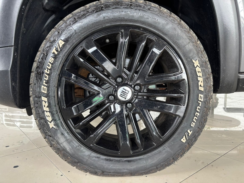 fiat strada 1.3 firefly flex volcano cd cvt 4p automatico 20247