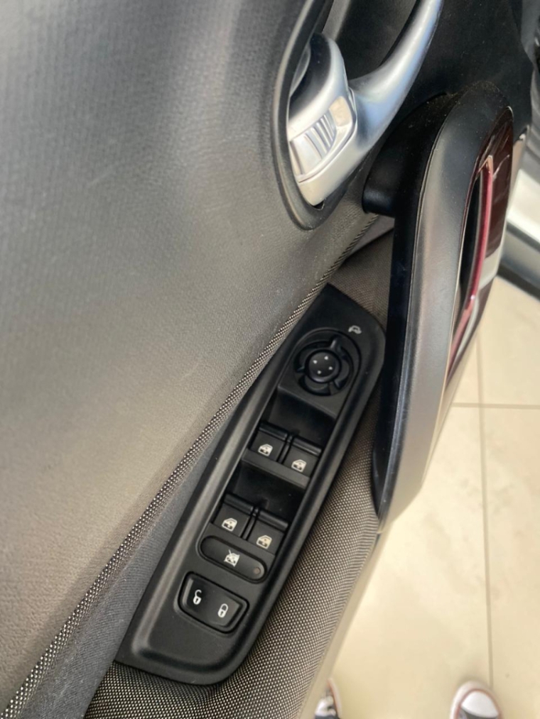 fiat toro 2.0 16v turbo diesel freedom 4wd at9 4p automatico 201913