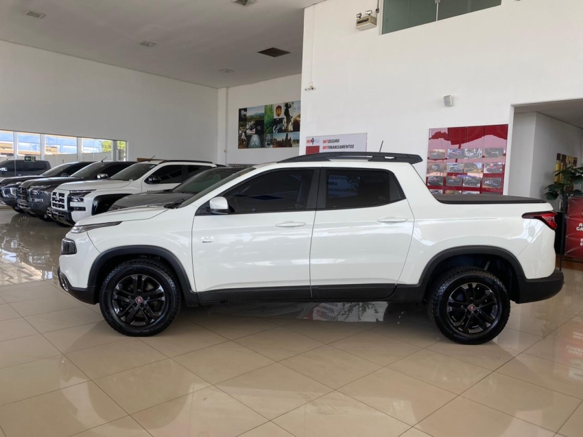 fiat toro 2.0 16v turbo diesel freedom 4wd at9 4p automatico 20193
