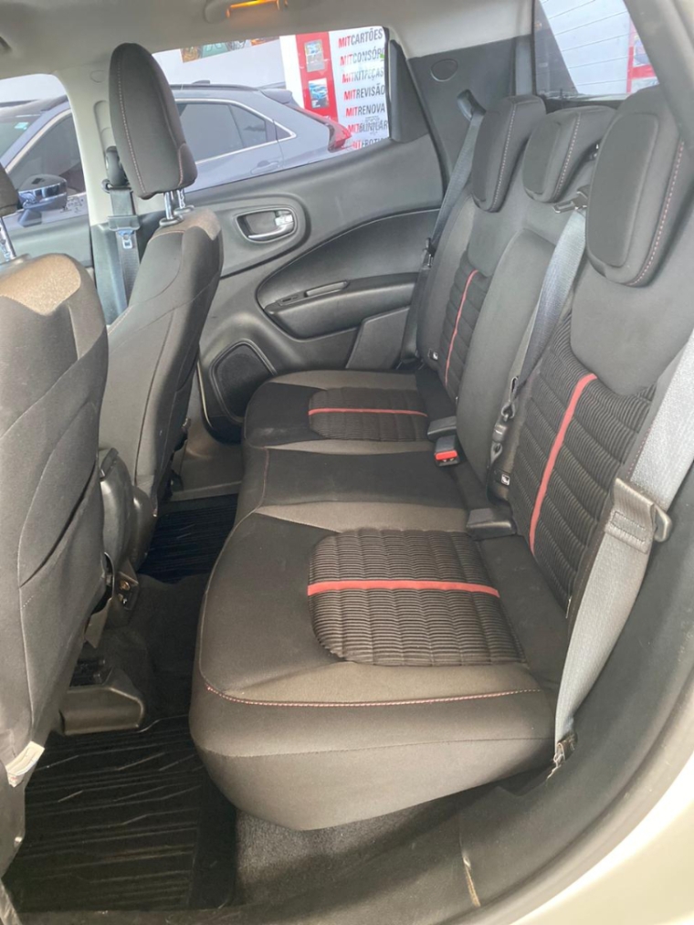 fiat toro 2.0 16v turbo diesel freedom 4wd at9 4p automatico 201915