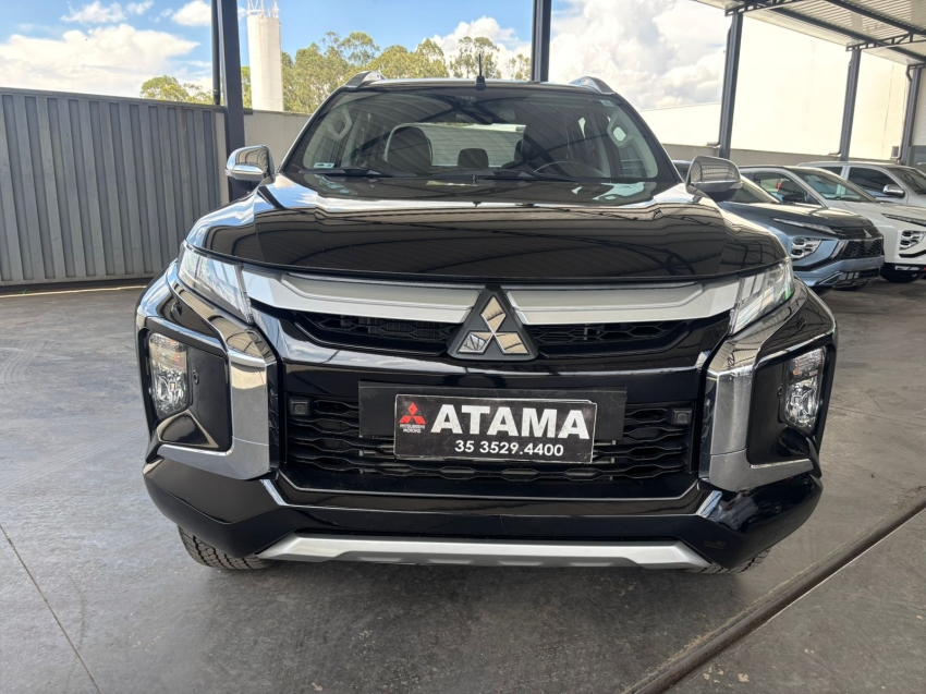 mitsubishi l200 triton 2.4 16v turbo diesel sport hpe-s cd 4p 4x4 automatico 20234