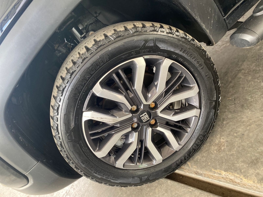 fiat strada 1.0 turbo 200 flex ranch cd cvt 4p automatico 20244