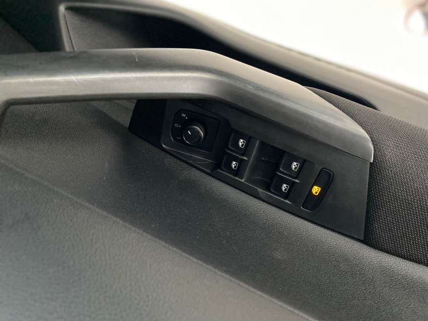 volkswagen polo 1.6 msi total flex manual 4p 20209