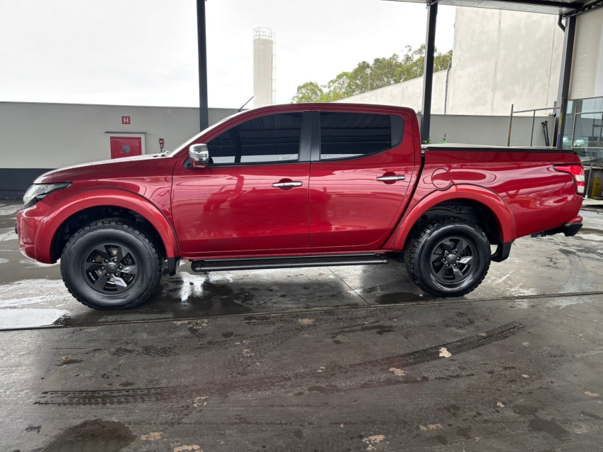 mitsubishi l200 triton 2.4 16v turbo diesel sport hpe cd 4p 4x4 automatico 20191