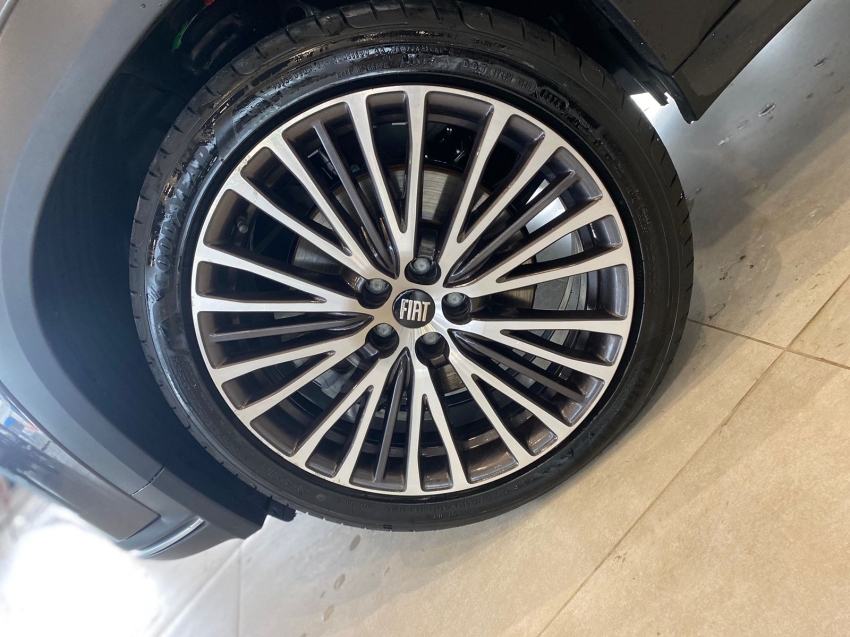 fiat fastback 1.3 turbo 270 flex limited edition at6 4p automatico 20243