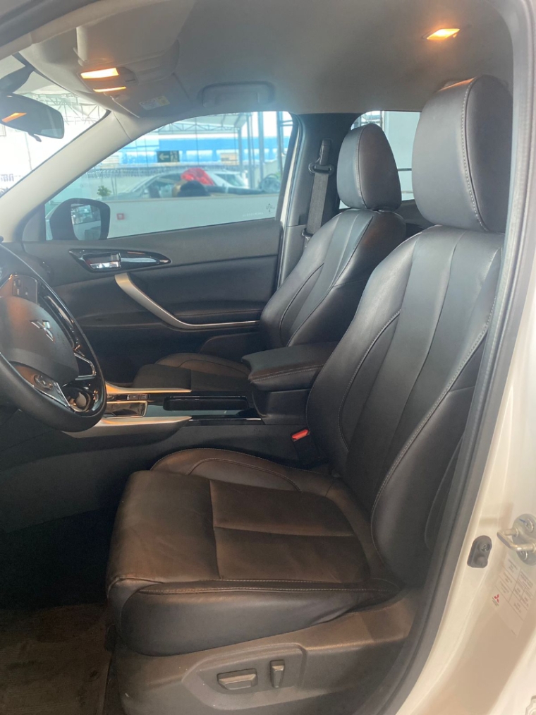 mitsubishi eclipse cross 1.5 mivec turbo gasolina hpe cvt 4p automatico 202514