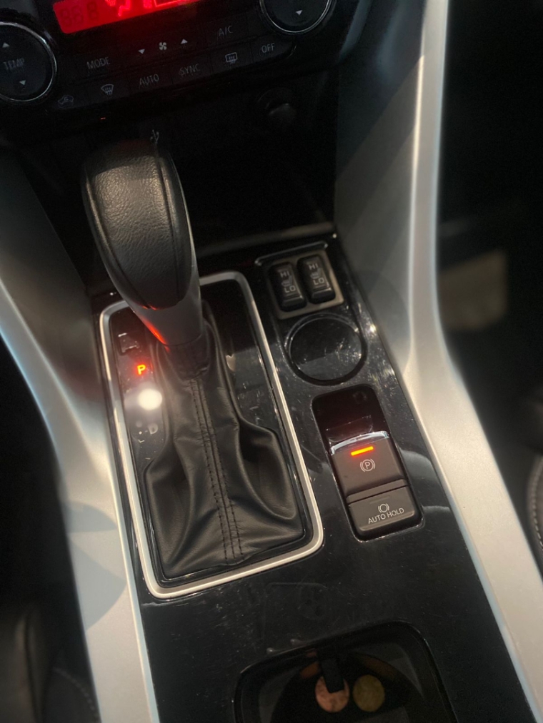 mitsubishi eclipse cross 1.5 mivec turbo gasolina hpe cvt 4p automatico 202513