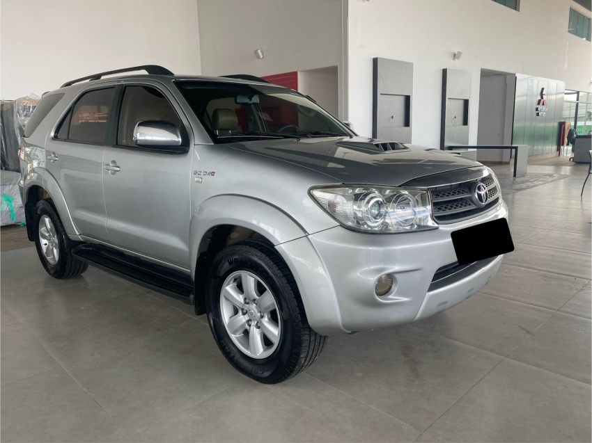 toyota hilux sw4 3.0 srv 4x4 16v turbo intercooler diesel 4p automatico 2011