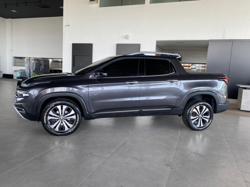 fiat toro 1.3 turbo 270 flex volcano at6 4p automatico 20232