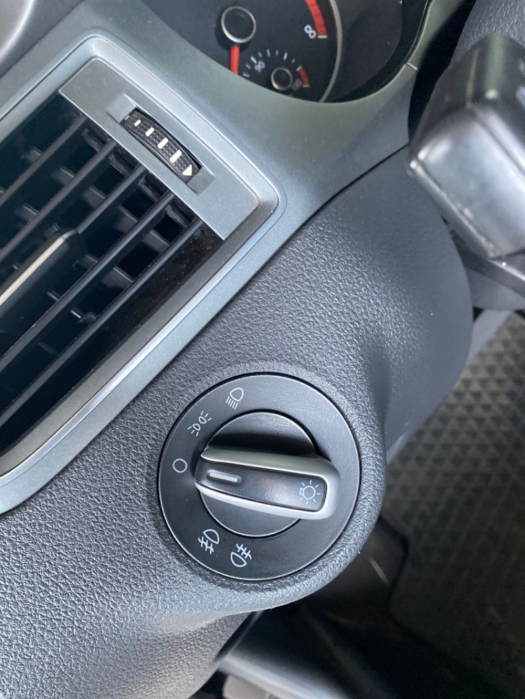 volkswagen fox 1.6 msi comfortline 8v flex 4p automatizado automatico 201512