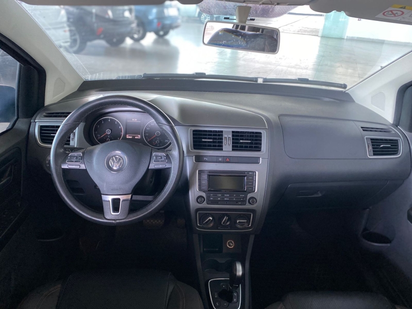 volkswagen fox 1.6 msi comfortline 8v flex 4p automatizado automatico 201511
