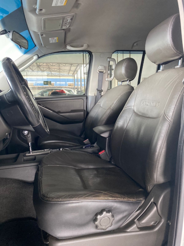 nissan frontier 2.5 sl 4x4 cd turbo eletronic diesel 4p automatico 20157