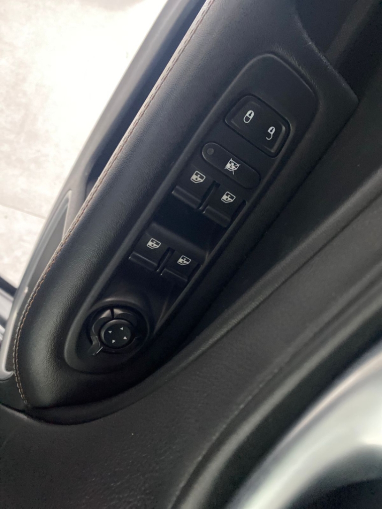 jeep compass 2.0 16v diesel longitude 4x4 automatico 4p 20185