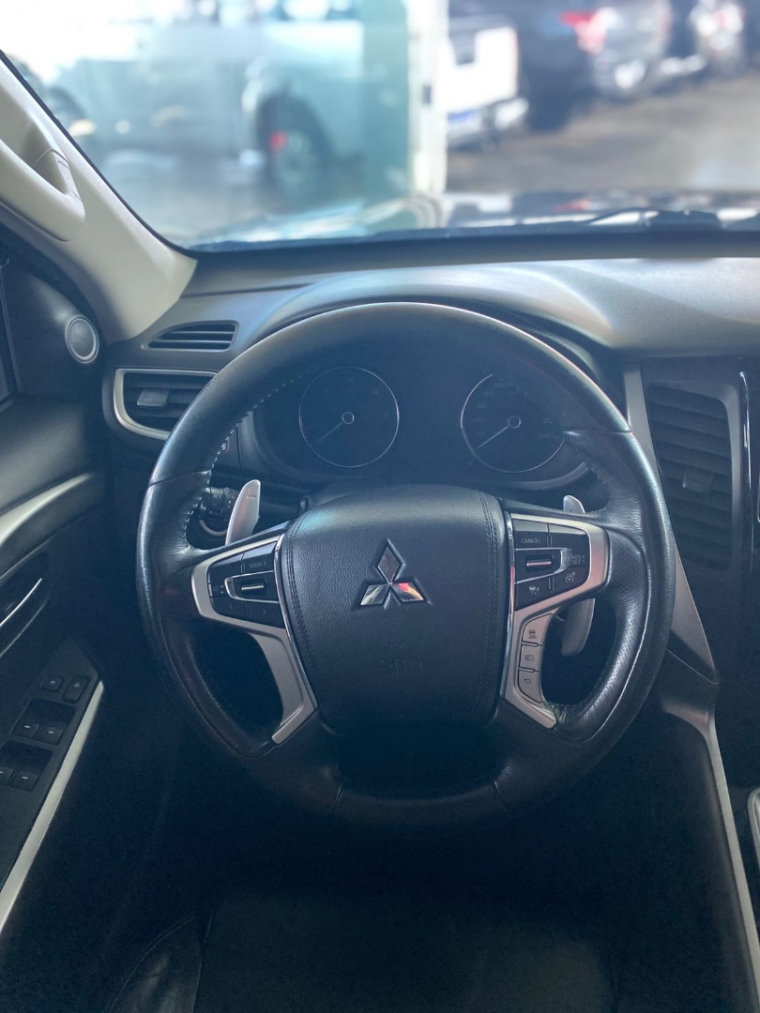 mitsubishi pajero sport 2.4 16v mivec turbo diesel hpe awd automatico 4p 202015