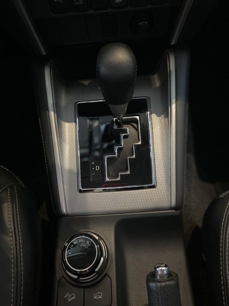 mitsubishi l200 triton 2.4 16v turbo diesel gls cd 4x4 automatico 6.1 5p 20258