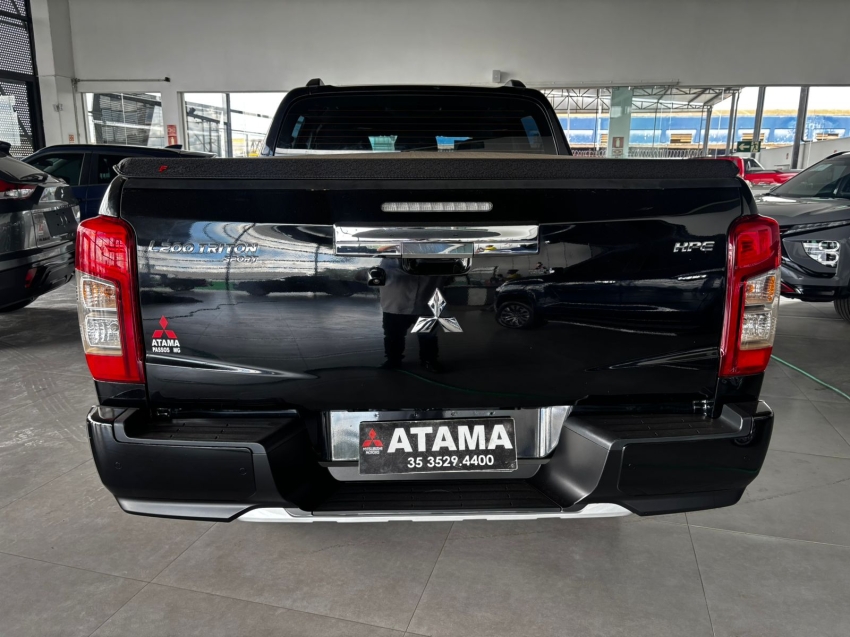 mitsubishi l200 triton 2.4 16v turbo diesel sport hpe cd 4p 4x4 automatico 5p 20245