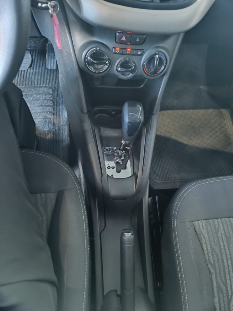 peugeot 2008 1.6 16v flex allure 4p automatico 1.5 5p 20228