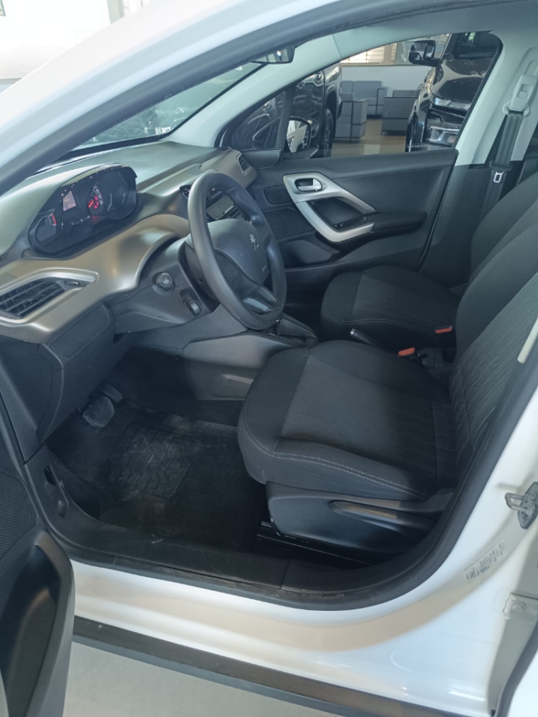 peugeot 2008 1.6 16v flex allure 4p automatico 1.5 5p 20229