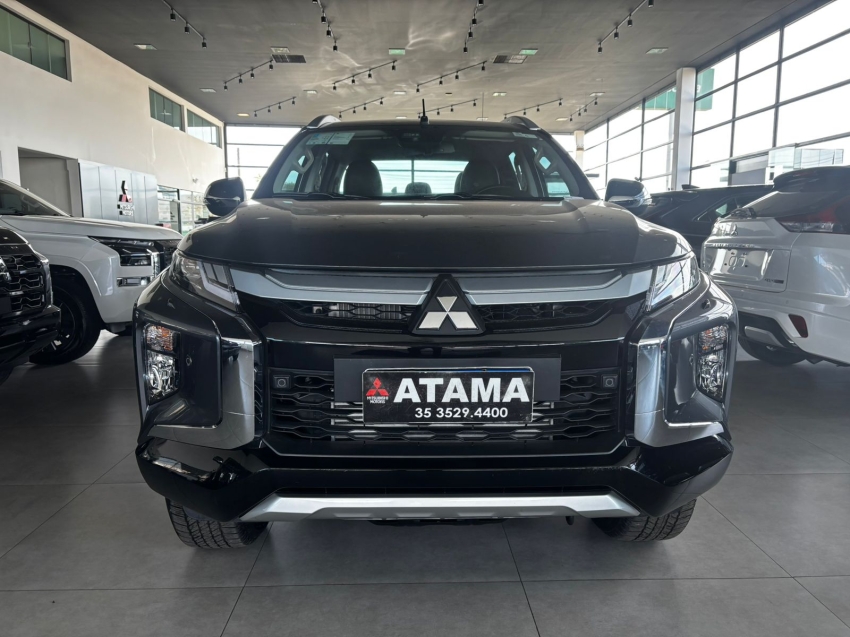mitsubishi l200 triton 2.4 16v turbo diesel sport hpe-s cd 4p 4x4 automatico 20252