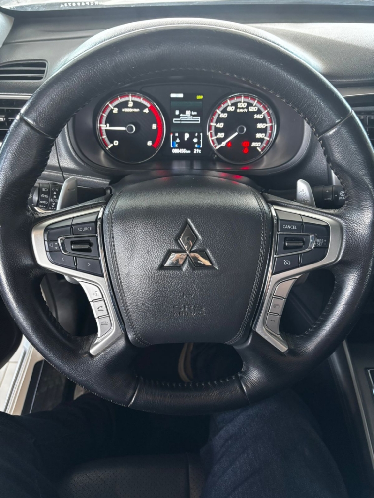 mitsubishi l200 triton 2.4 16v turbo diesel sport hpe-s cd 4p 4x4 automatico 20247