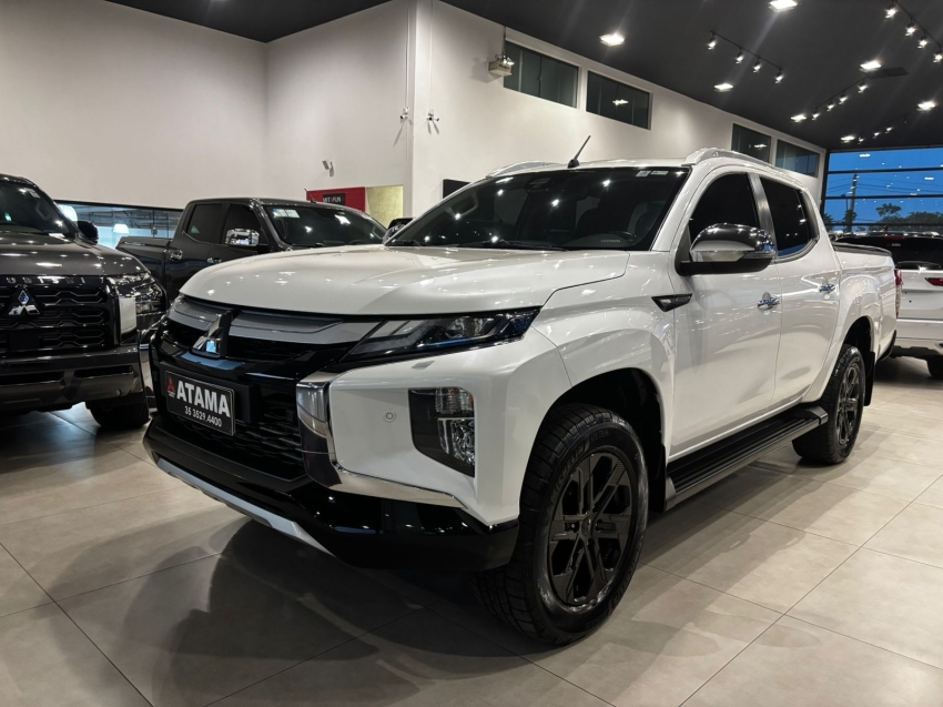 mitsubishi l200 triton 2.4 turbo diesel 4x4 at sport hpe-s 4p automatico 20241