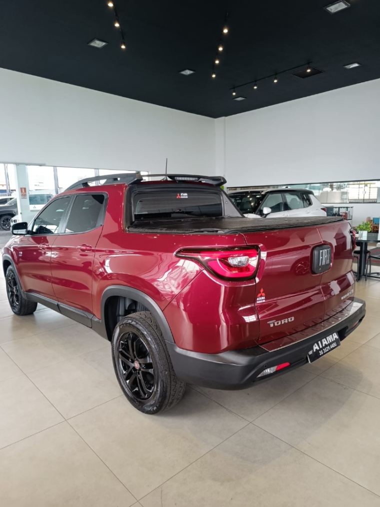 fiat toro 2.0 16v turbo diesel freedom 4wd at9 4p automatico 20196