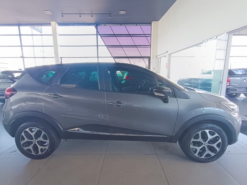 renault captur 1.6 16v sce flex intense x-tronic 1.5 5p automatico 20217