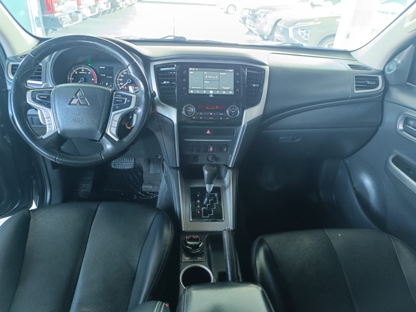 mitsubishi l200 triton 2.4 16v turbo diesel sport hpe cd 4p 4x4 automatico 20249