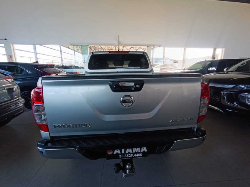 nissan frontier 2.3 16v turbo diesel xe cd 4x4 automatico 2.2 5p 20195