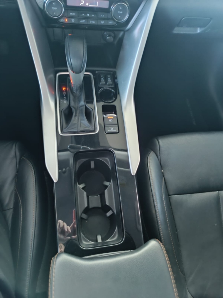 mitsubishi eclipse cross 1.5 mivec turbo gasolina hpe-s cvt 1.4 5p automatico 202010