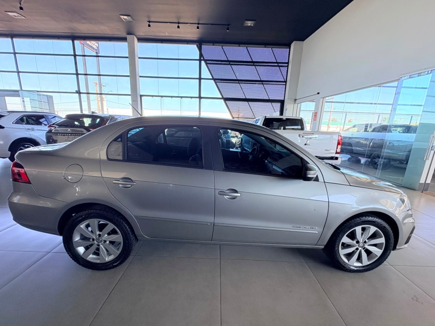 volkswagen voyage 1.6 msi totalflex comfortline 4p manual 1.5 flex 5p 20184