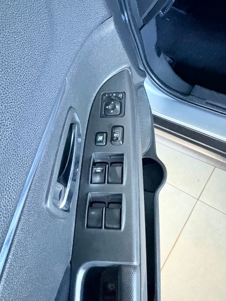 mitsubishi asx 2.0 4x4 awd 16v gasolina 4p automatico 1.9 5p 20159