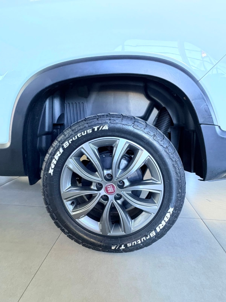 fiat toro 2.0 16v turbo diesel volcano 4wd at9 4p automatico 201914